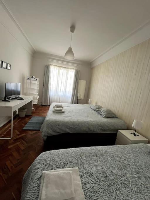 Habitacion Privada Para 3 Grande Con Balcon Lisboa 外观 照片